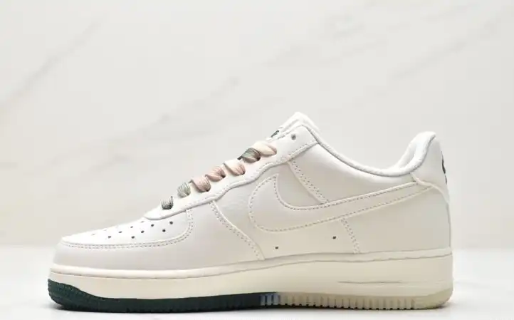 hype Nike Air Force 1