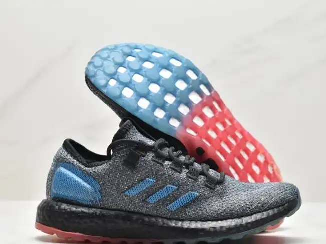 hype Adidas Sneakers