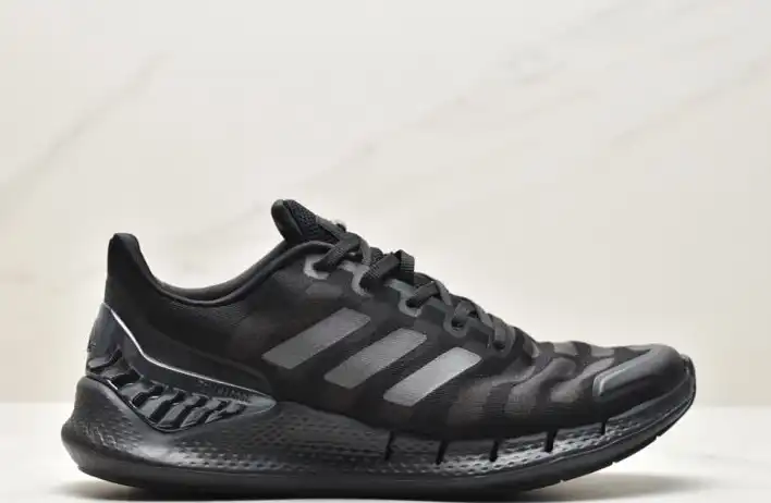 hype Adidas Sneakers