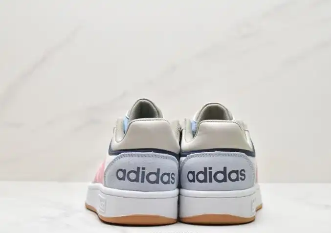 hype Adidas Sneakers