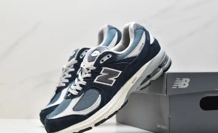 hype New Balance Sneakers