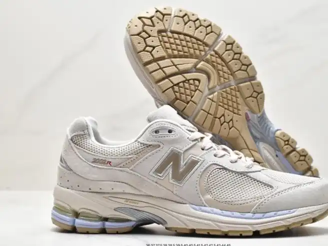 hype New Balance Sneakers