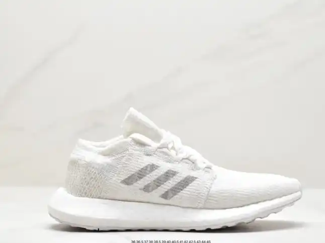 hype Adidas Sneakers