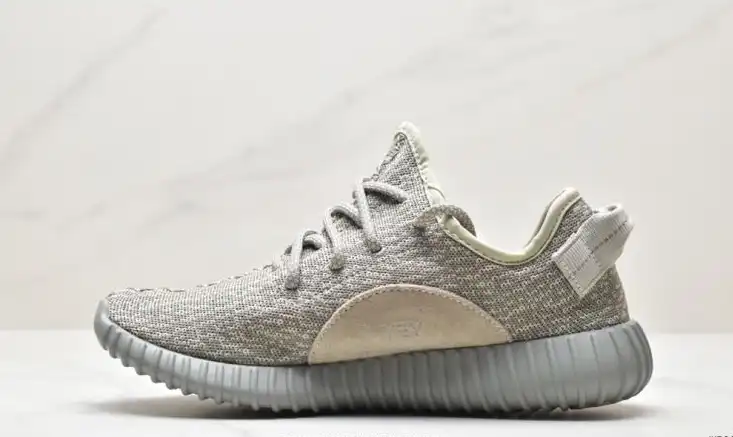 hype Adidas Yeezy Boost