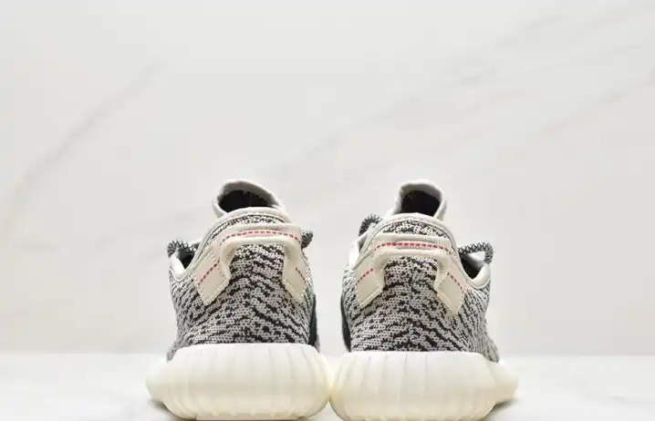 hype Adidas Yeezy Boost