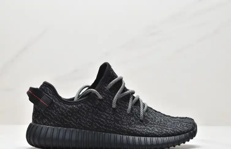 hype Adidas Yeezy Boost