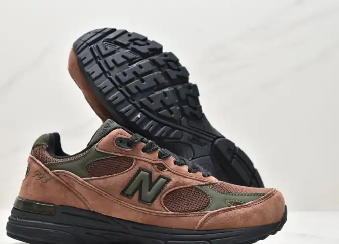 hype New Balance Sneakers