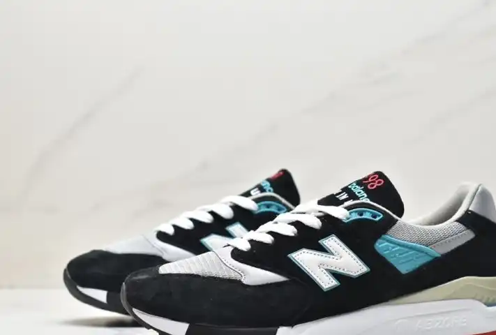 hype New Balance Sneakers