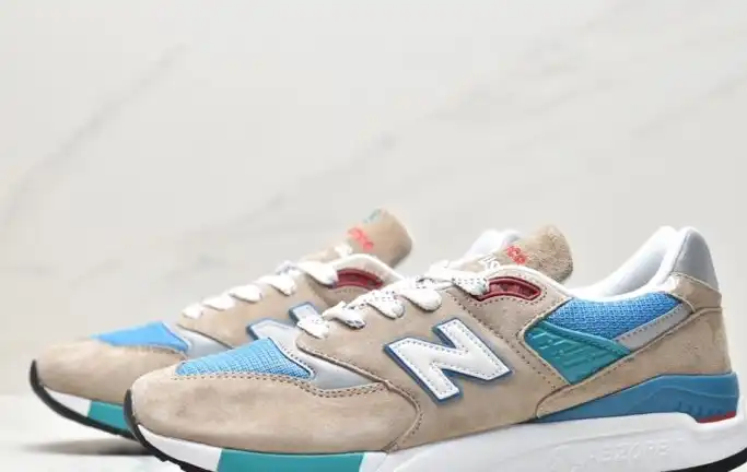 hype New Balance Sneakers