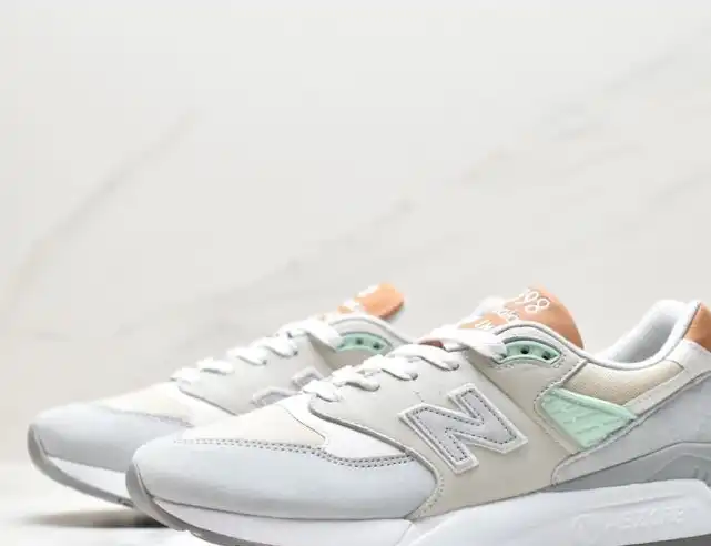 hype New Balance Sneakers