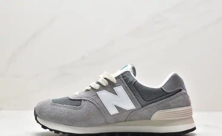 hype New Balance Sneakers