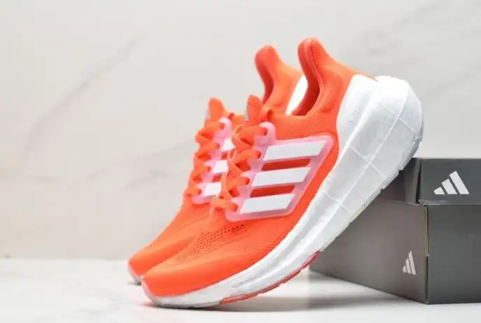 hype Adidas Sneakers