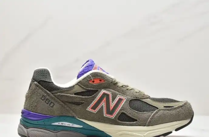 hype New Balance Sneakers