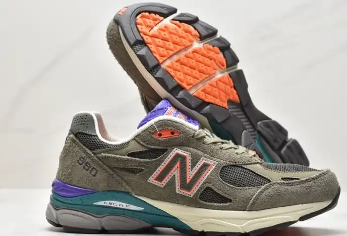 hype New Balance Sneakers