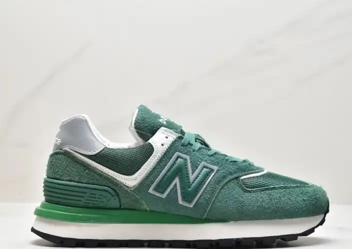 hype New Balance Sneakers