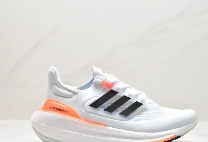 hype Adidas Sneakers