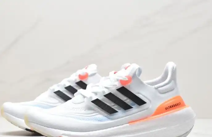 hype Adidas Sneakers