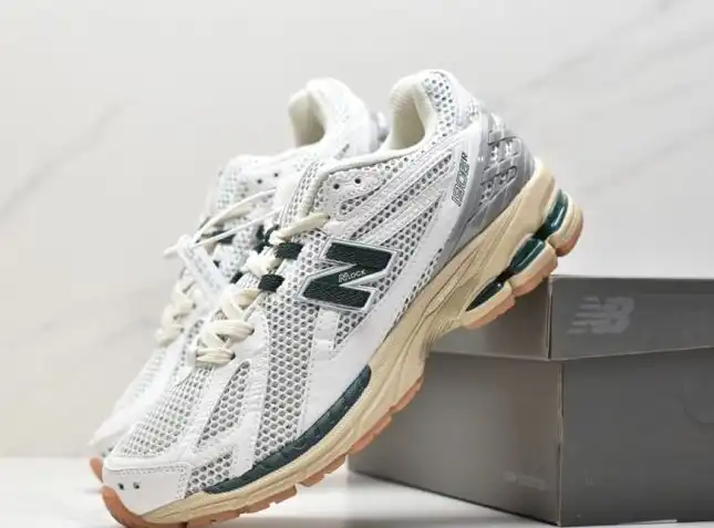 hype New Balance Sneakers