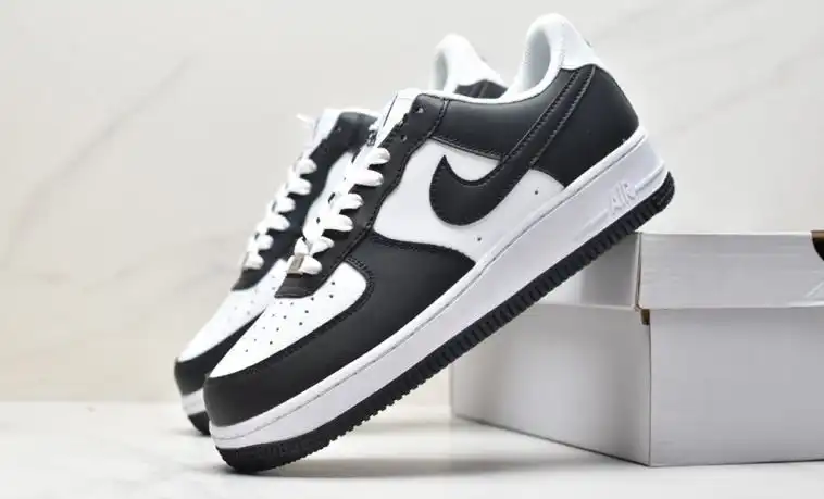 hype Nike Air Force 1