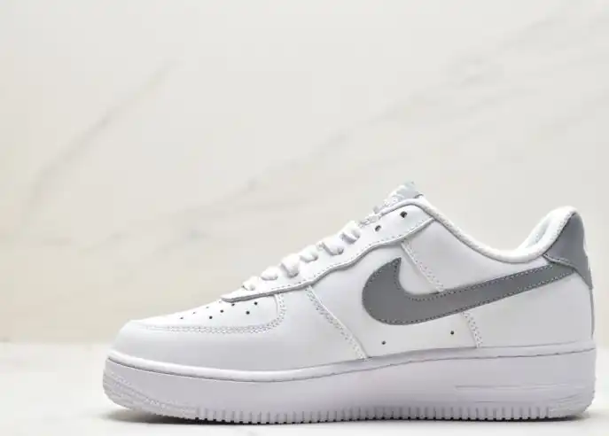 hype Nike Air Force 1