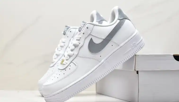 hype Nike Air Force 1