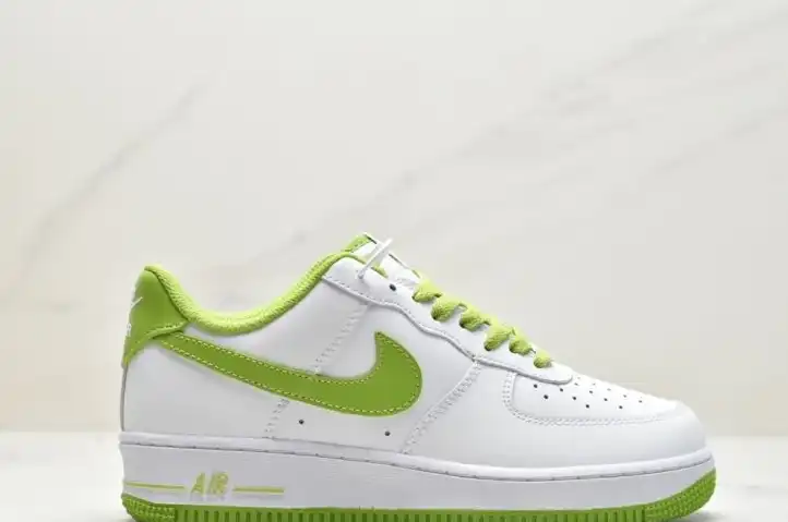 hype Nike Air Force 1