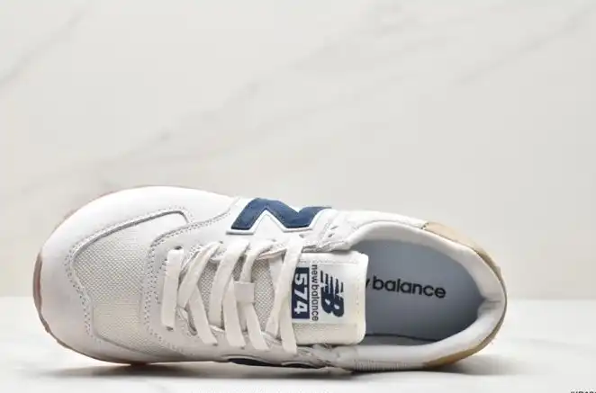 hype New Balance Sneakers