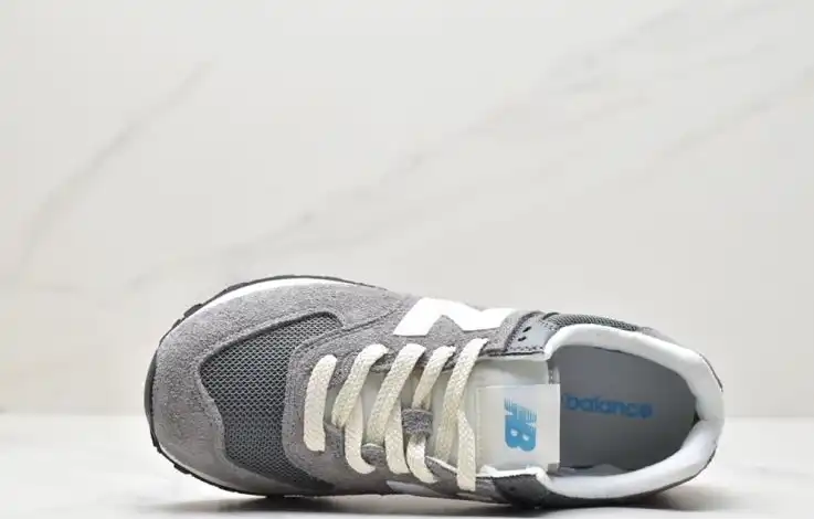 hype New Balance Sneakers