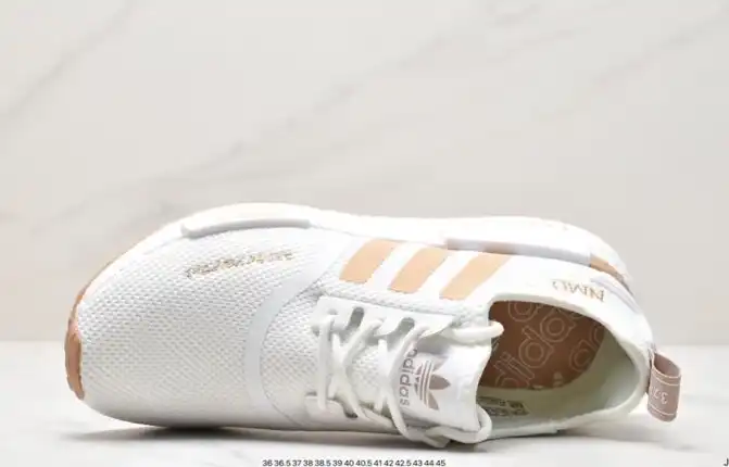 hype Adidas Sneakers