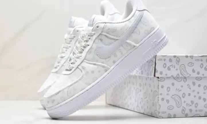 hype Nike Air Force 1