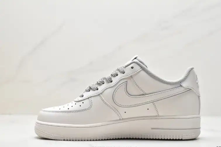 hype Nike Air Force 1