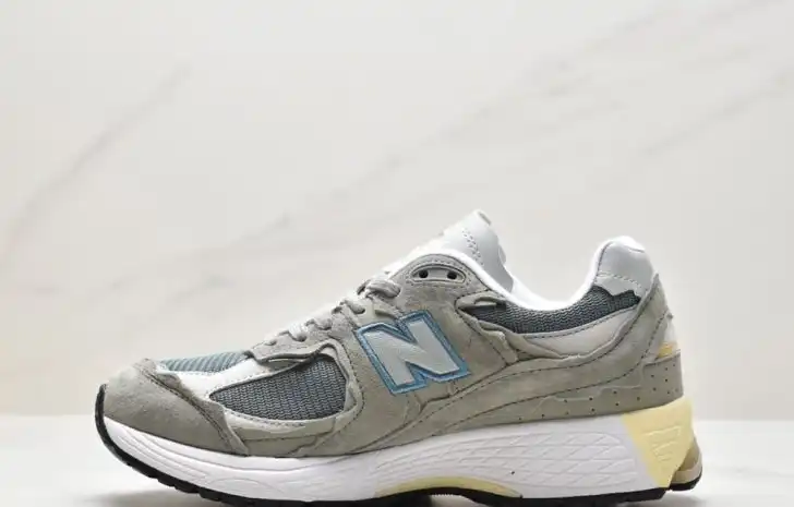 hype New Balance Sneakers