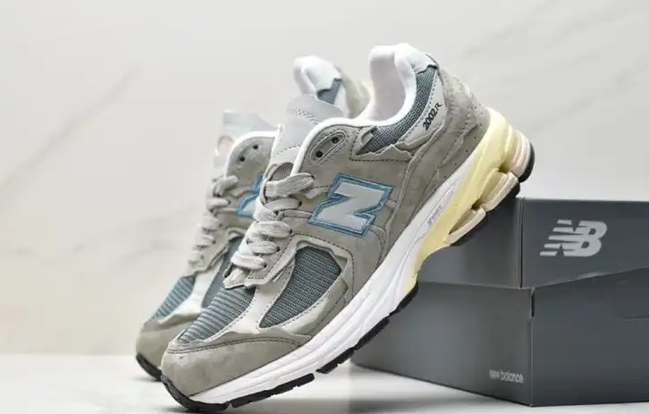 hype New Balance Sneakers