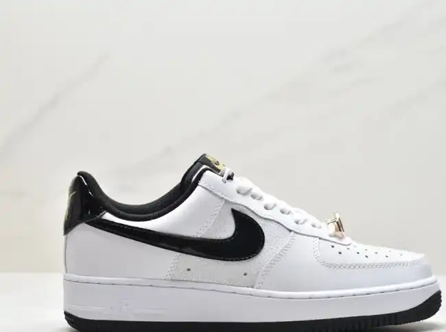 hype Nike Air Force 1