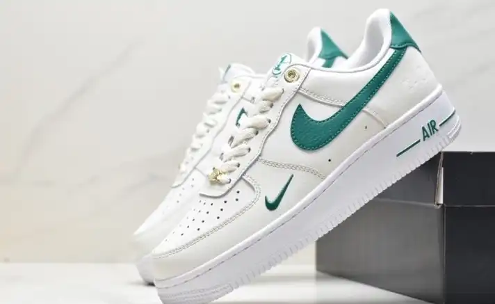 hype Nike Air Force 1