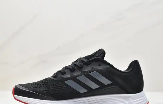 hype Adidas Sneakers