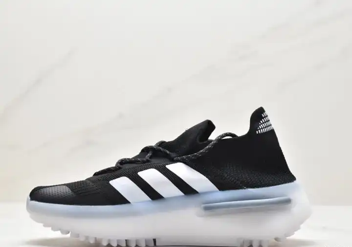 hype Adidas Sneakers