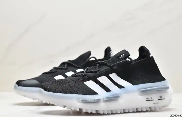 hype Adidas Sneakers