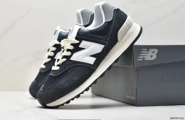 hype New Balance Sneakers