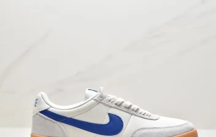 hype Nike Sneakers