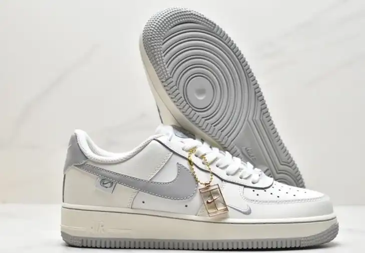 hype Nike Air Force 1