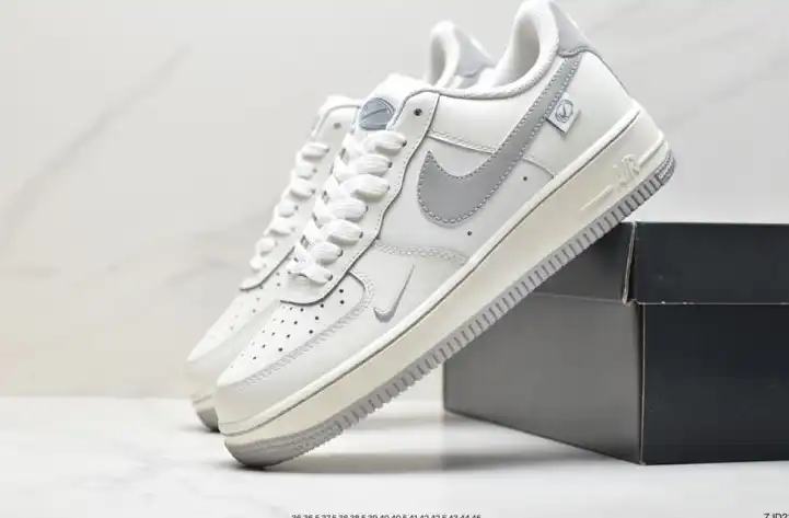 hype Nike Air Force 1