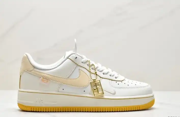 hype Nike Air Force 1