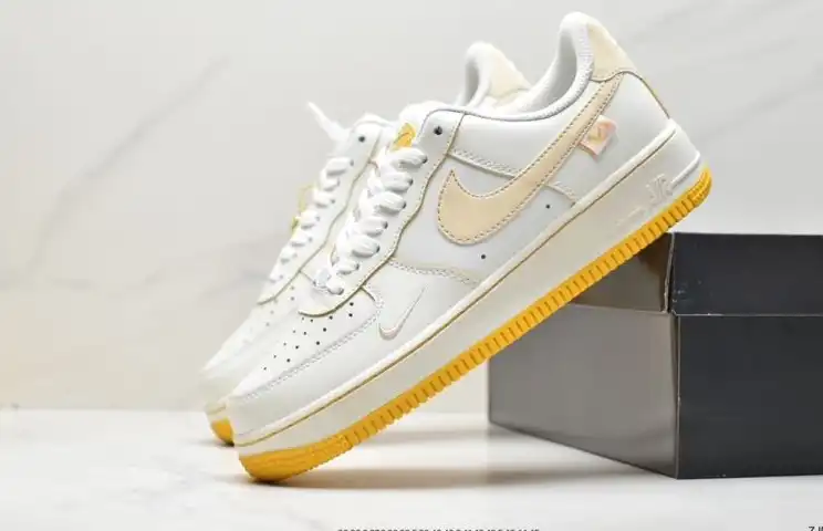 hype Nike Air Force 1