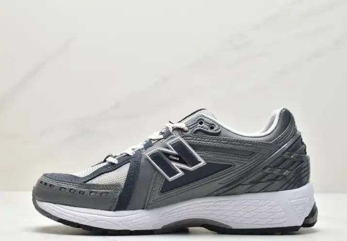 hype New Balance Sneakers