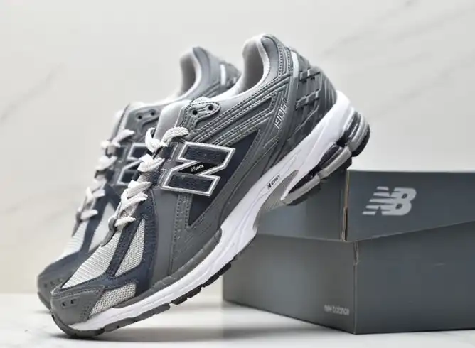 hype New Balance Sneakers