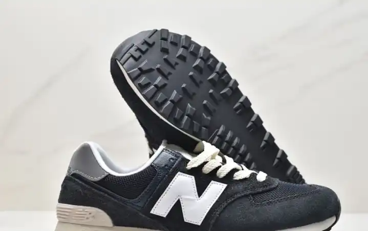 hype New Balance Sneakers