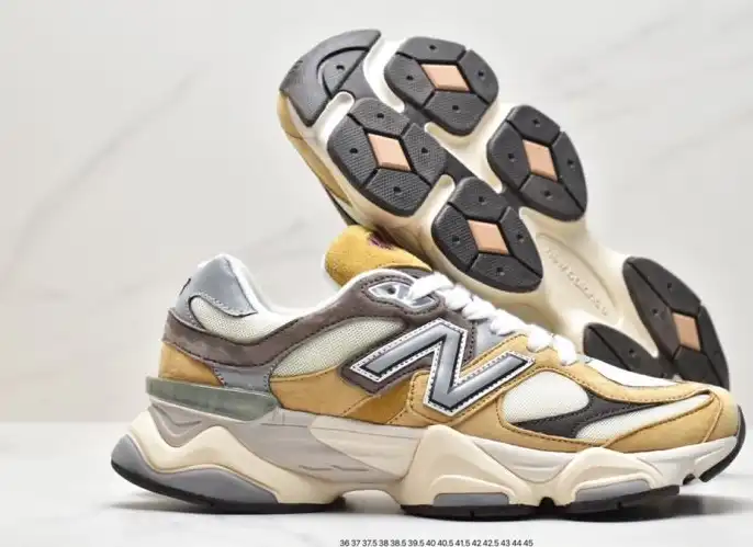 hype New Balance Sneakers