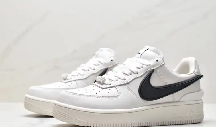 hype Nike Air Force 1