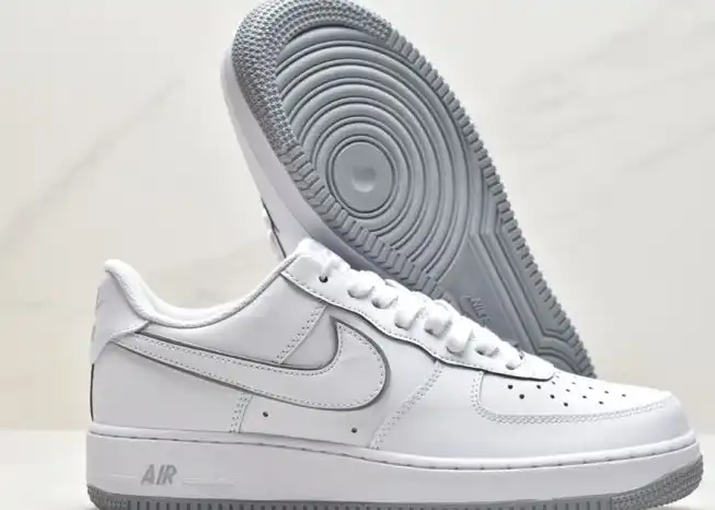 hype Nike Air Force 1